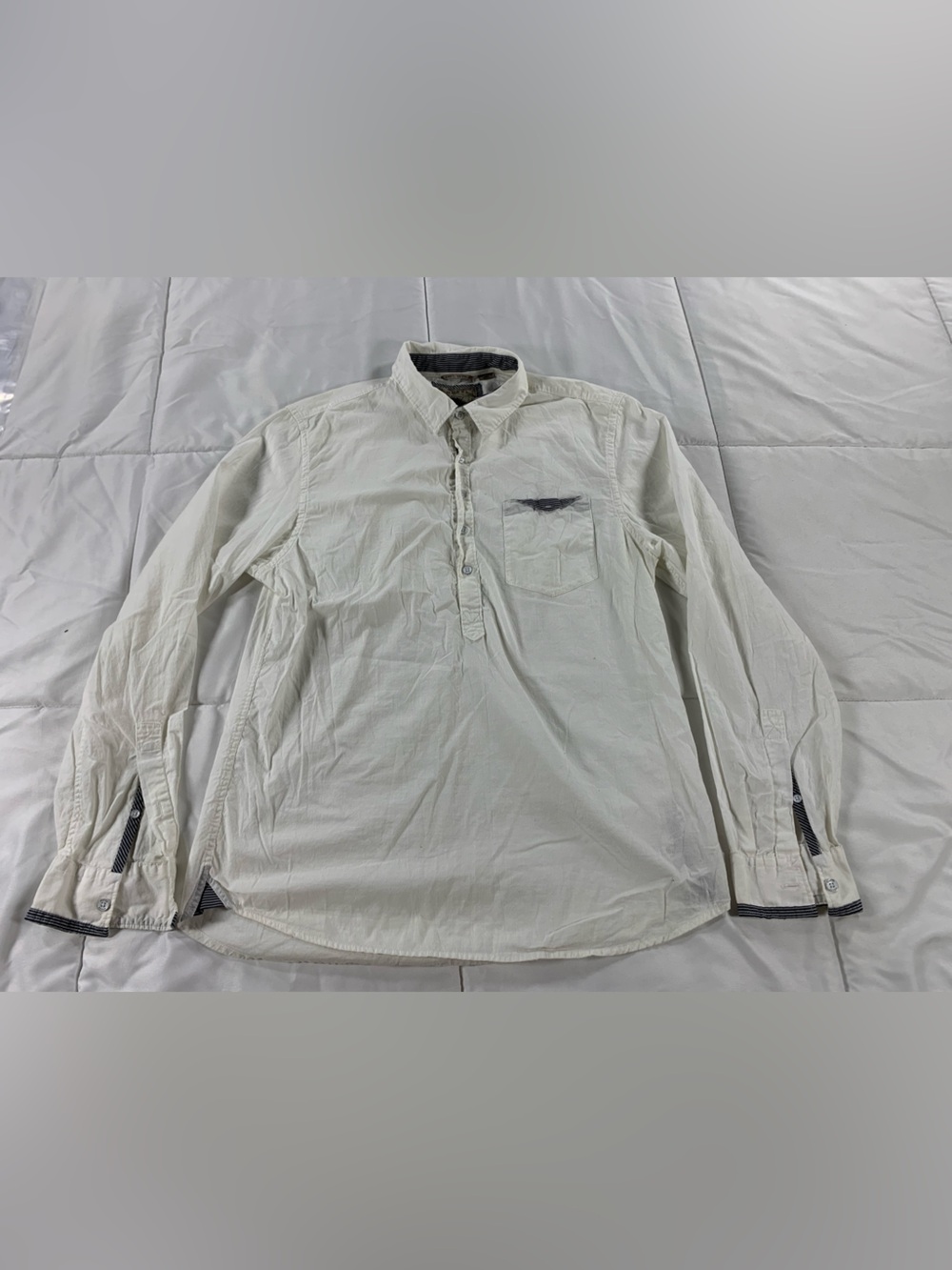 Pre loved GUESS shirt mens size M